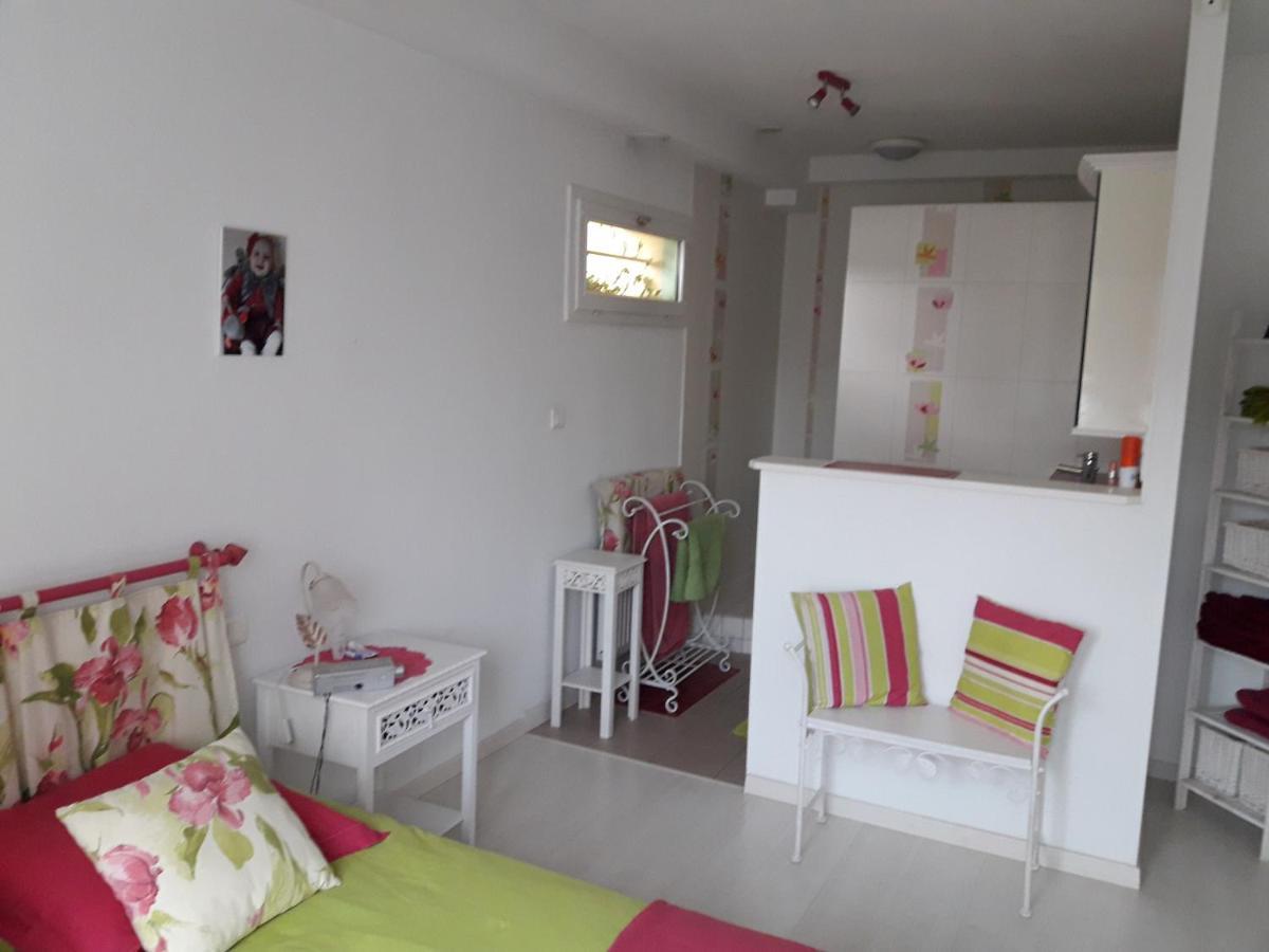 Coulaines Chambre D'Hote Avec Piscine Couverte מראה חיצוני תמונה